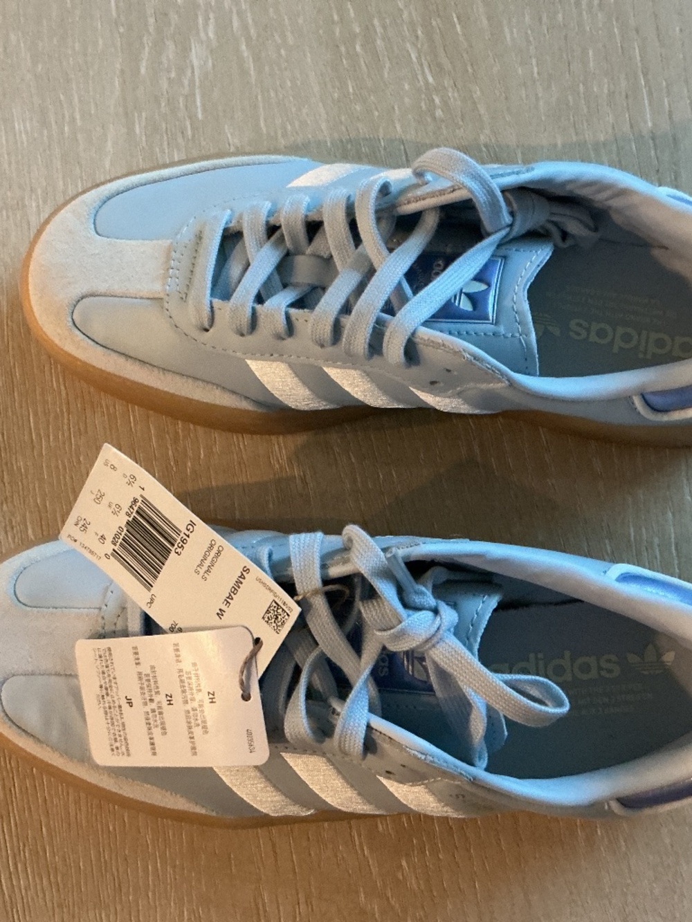 ADIDIAS SAMBA TENNIS SHOE WOMENS